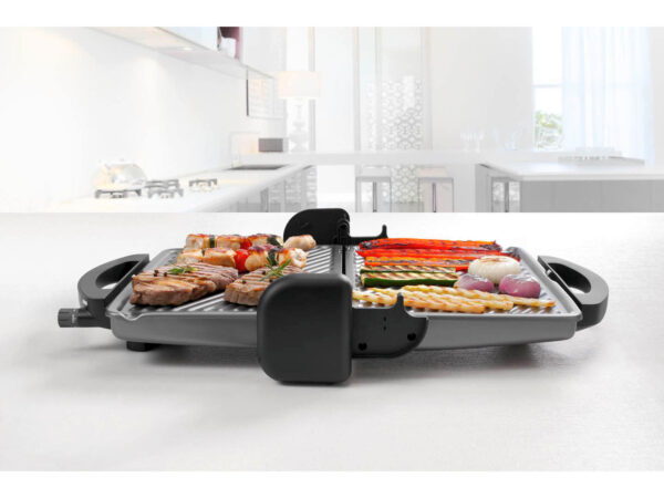 CG-196BK-CG-298BK-detail-lifestyle-barbecue-position-meat-vegetables-3